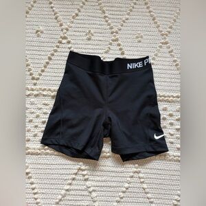 Nike dry fit shirts size S